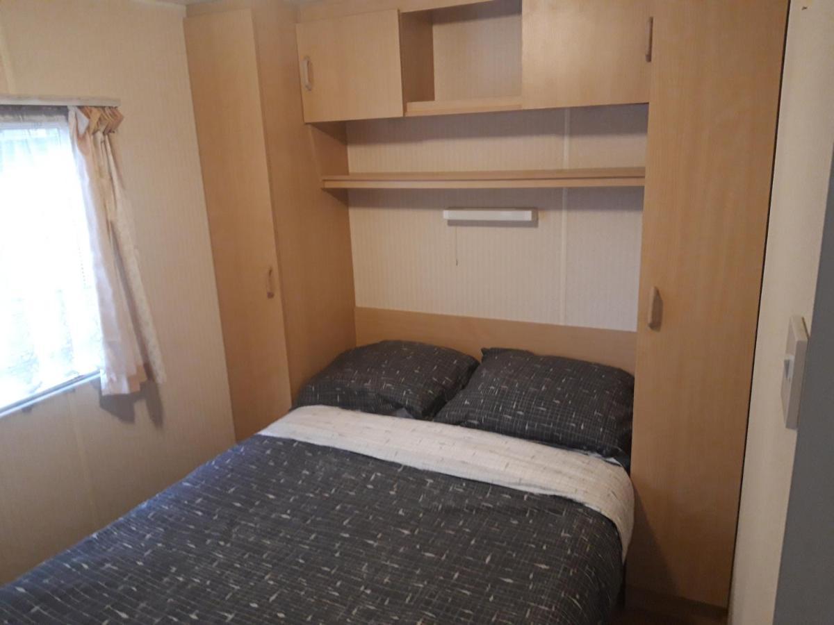 Mulder'S Vakantiehuis, Jaarplaats 108 Op Recreatiepark De Tien Heugten Schoonloo Εξωτερικό φωτογραφία